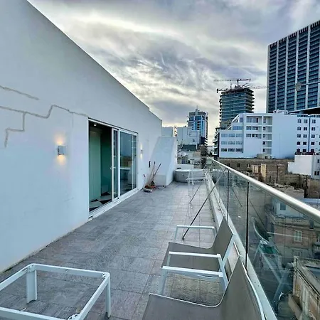 Paceville Sea View Penthouse With Jacuzzi! *